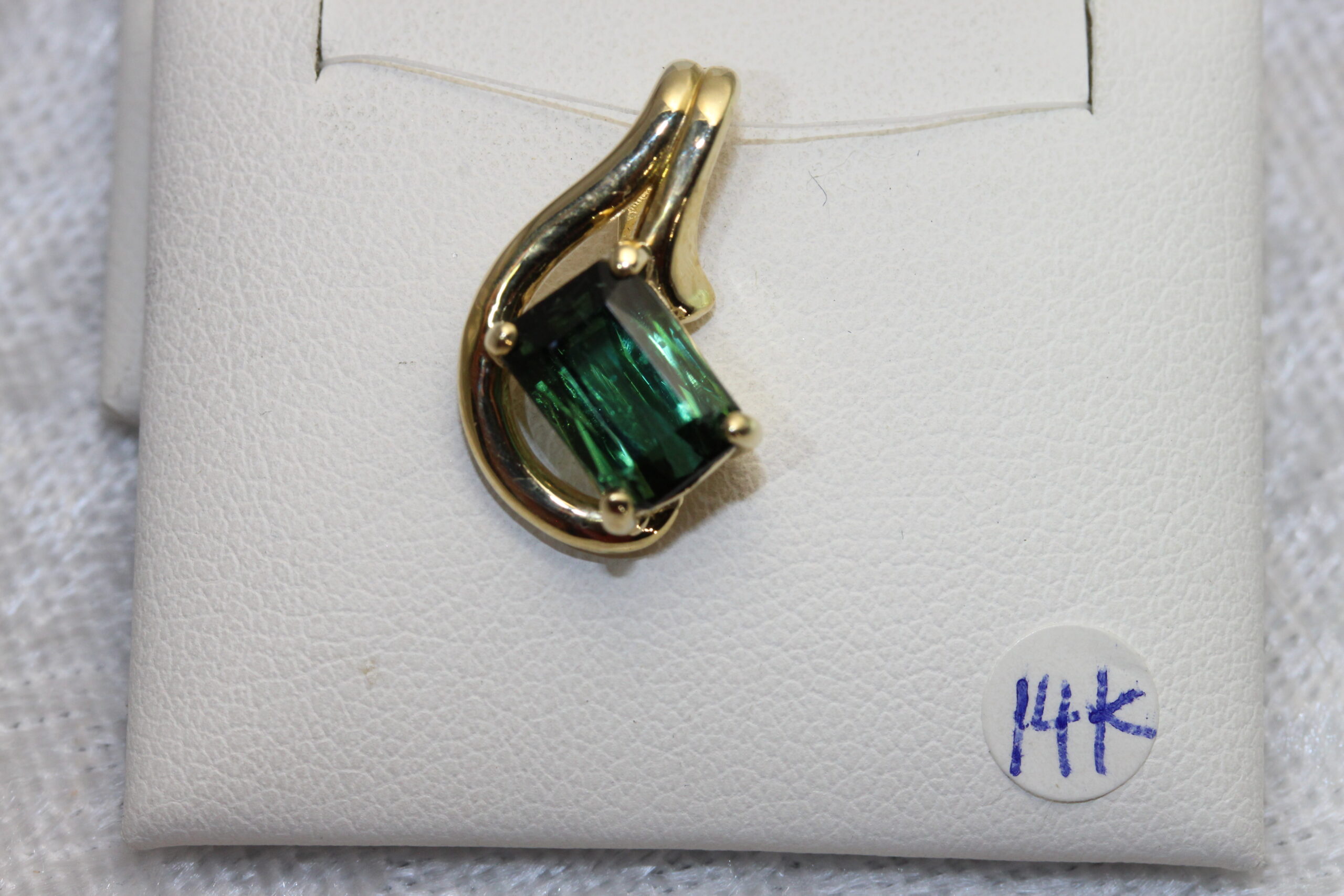 Green Tourmaline Pendant - Image 3